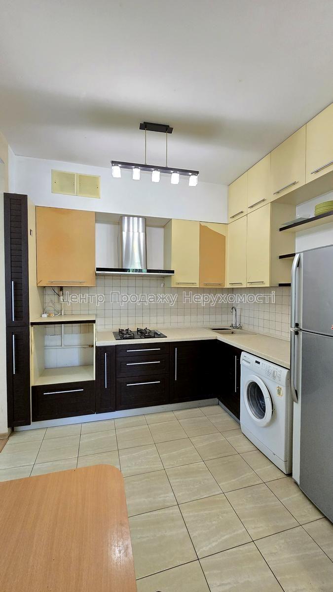 Фото Продам велику 2к квартиру, Девев'янко Q86