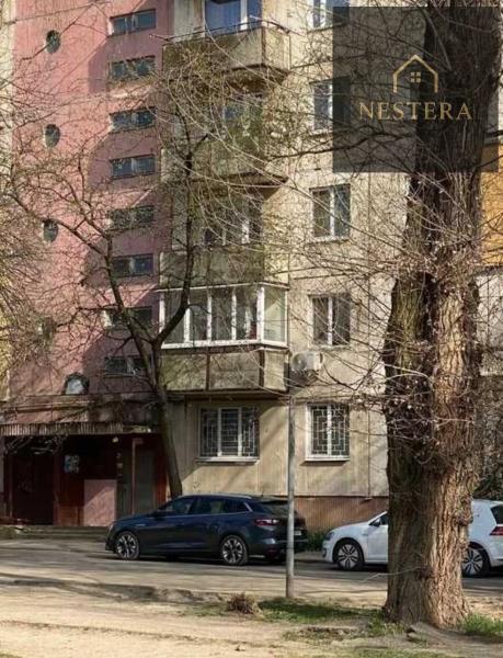 Продам 3-кімнатну квартиру