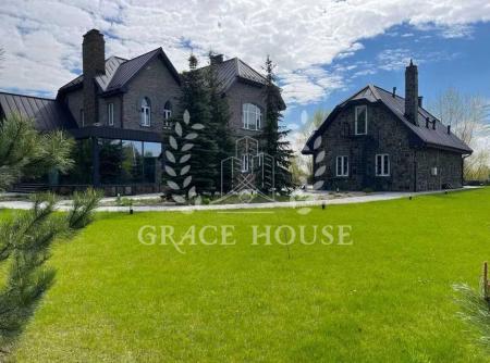 Продам 2-поверховий будинок