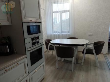 Продам 2-кімнатну квартиру