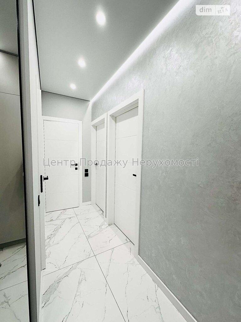 Фото Продаж квартири18