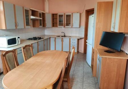 Здам 2-поверховий будинок