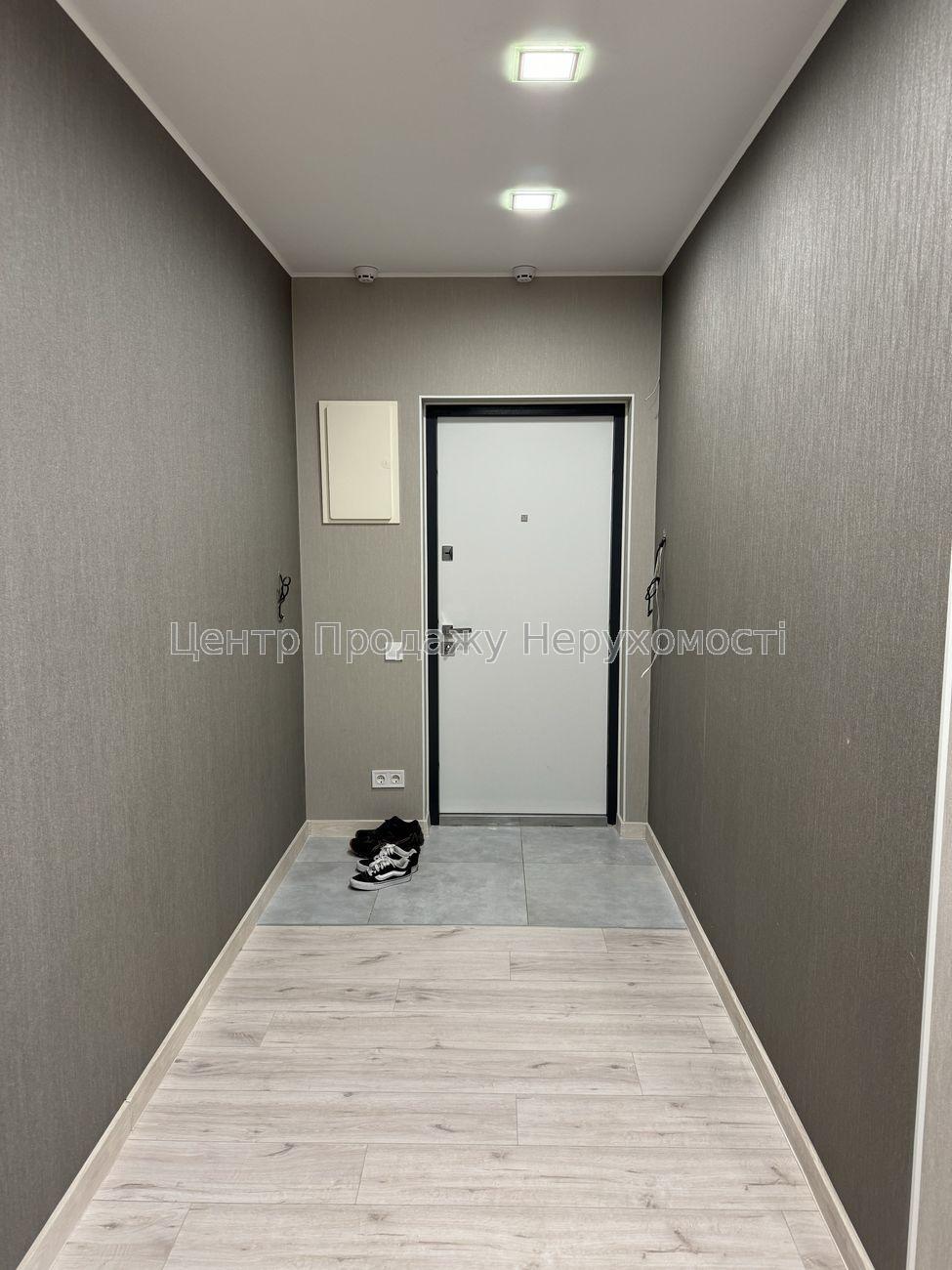 Фото Продаж 2-кімнатної квартири в ЖК 
