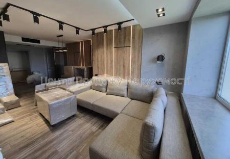 Продам 3-кімнатну квартиру, ЖК&nbsp;Козацький