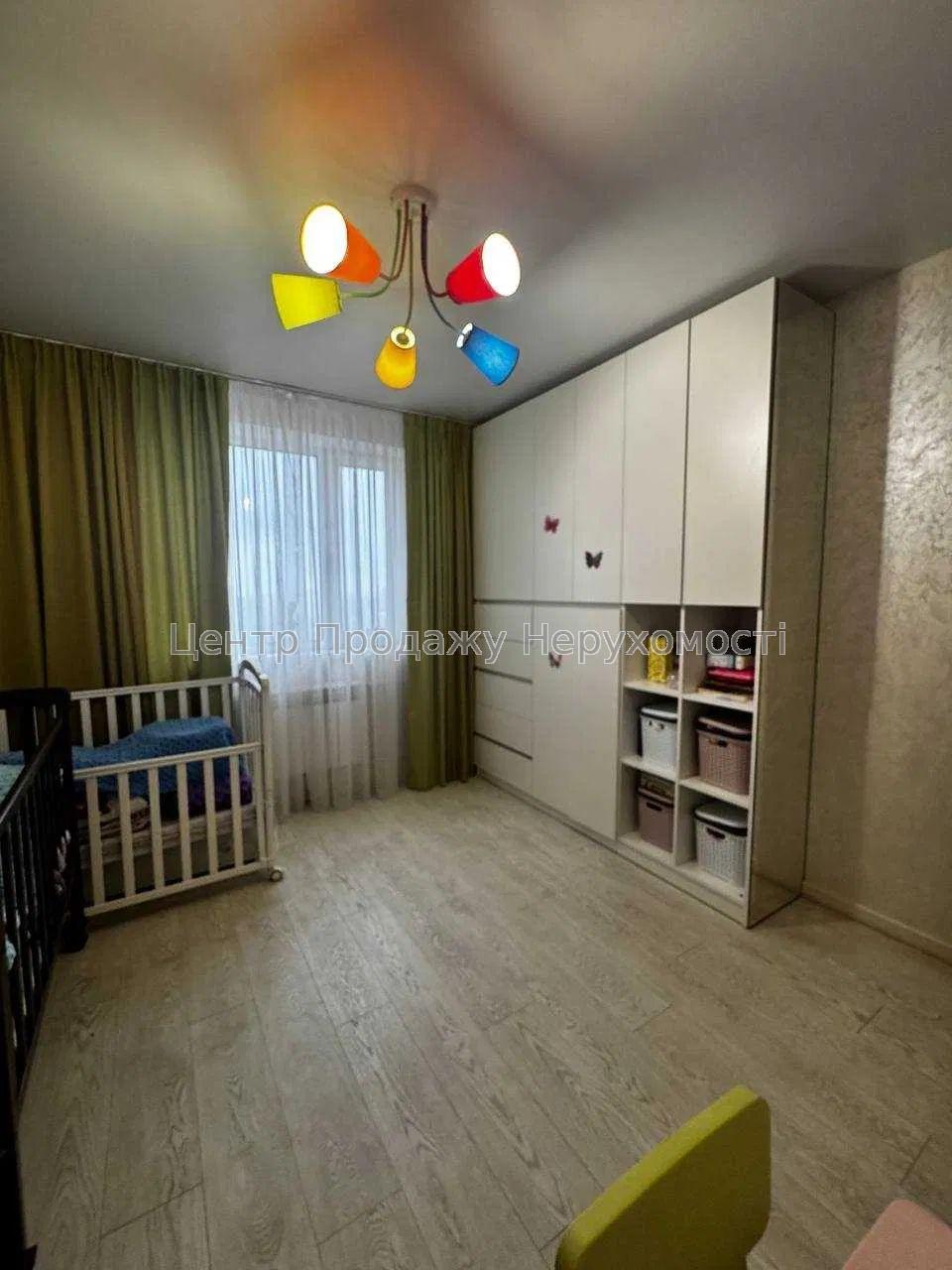 Фото Продам 3к квартиру, вул. Балакірєва, Павлово Поле10