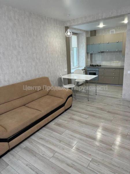 Продам 2-кімнатну квартиру