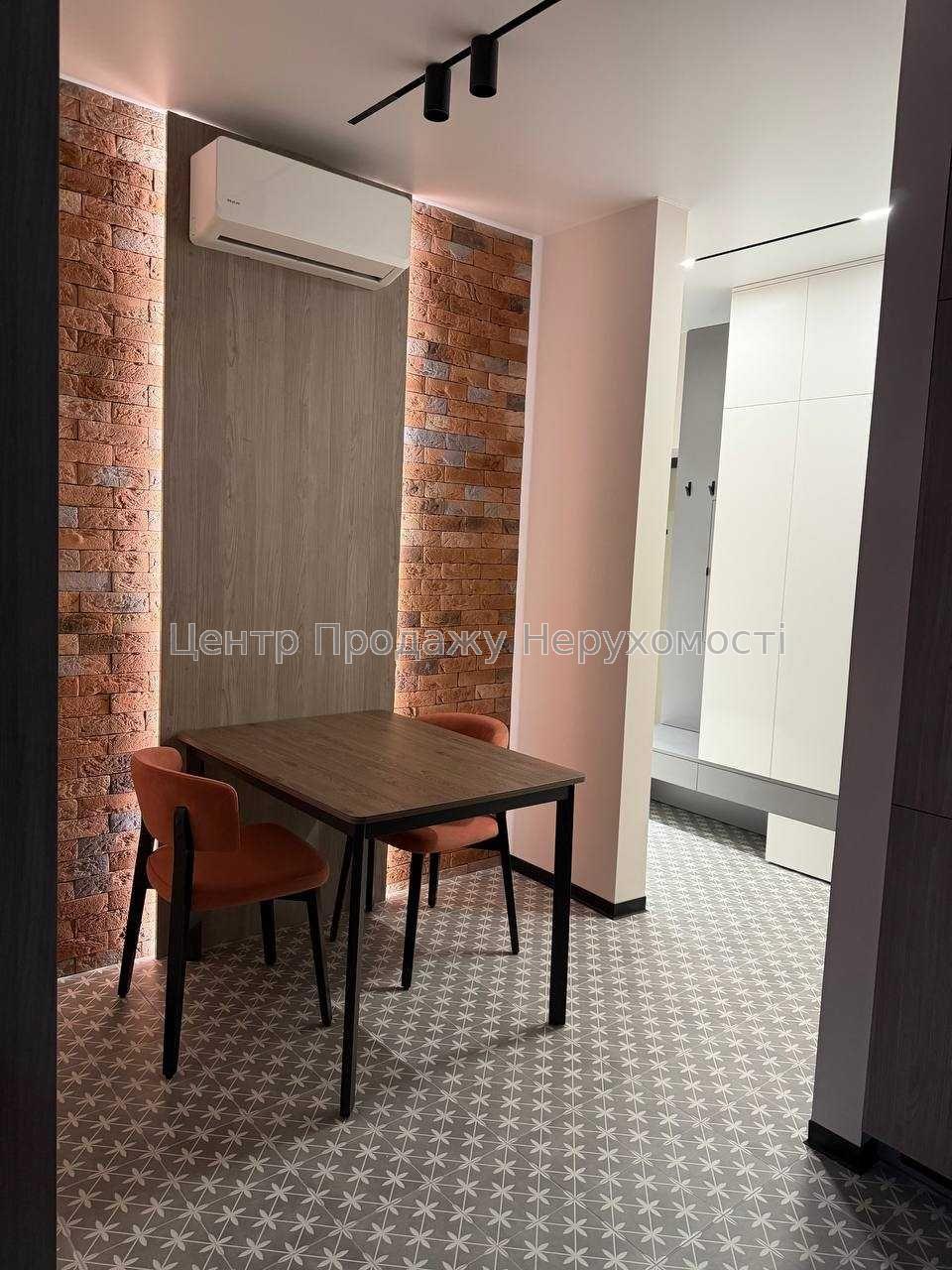 Фото Продається 1к квартира в ЖК 