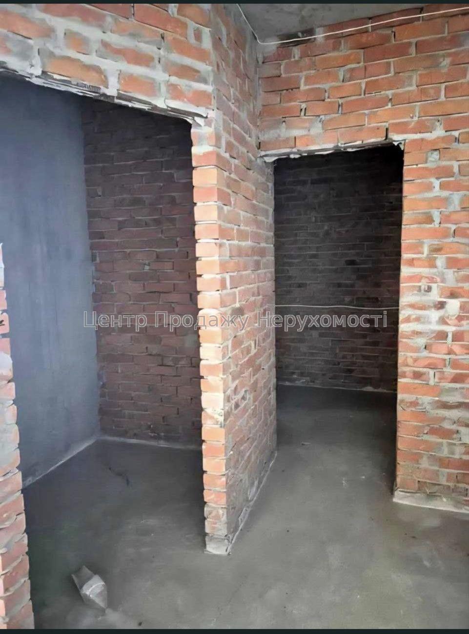 Фото Продаж 4-кімн. квартири у ЖК 