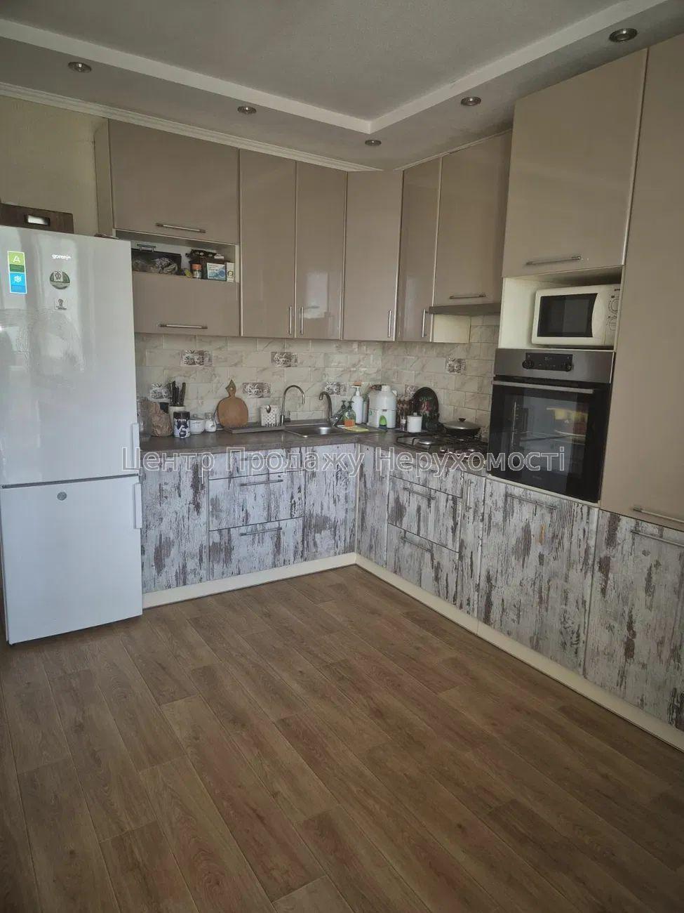 Фото продається  3к. кв. МЖК Інтернаціоналіст. Харків1