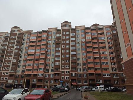 Продам 2-кімнатну квартиру, ЖК Петрівський квартал