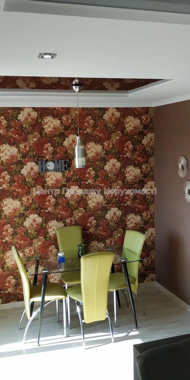 Фото Продам квартиру-студію по пр. Аерокосмічному в р-ні скляного переходу3