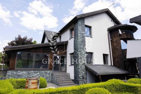 Здам 2-поверховий будинок