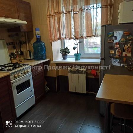 Продам 2-кімнатну квартиру