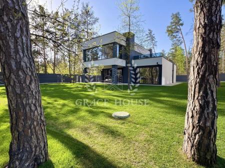 Продам 2-поверховий будинок