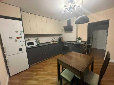 Продам 3-комнатную квартиру в новостройке, ЖК Новомостицко-Замковецкий