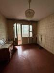 Продам 3-кімнатну квартиру, 75.90 м², без ремонту