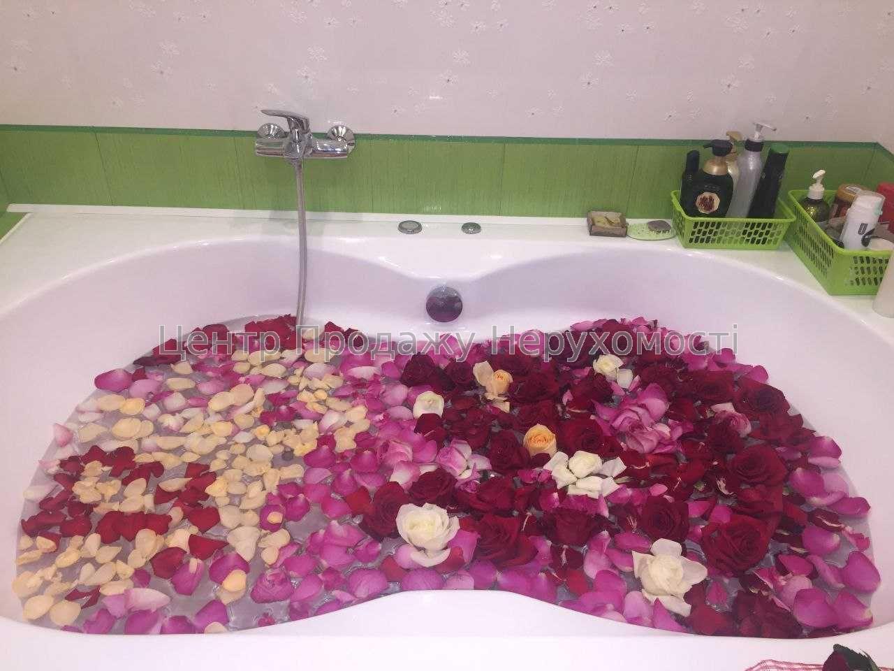 Фото Продам 2-к квартиру в ЖК 