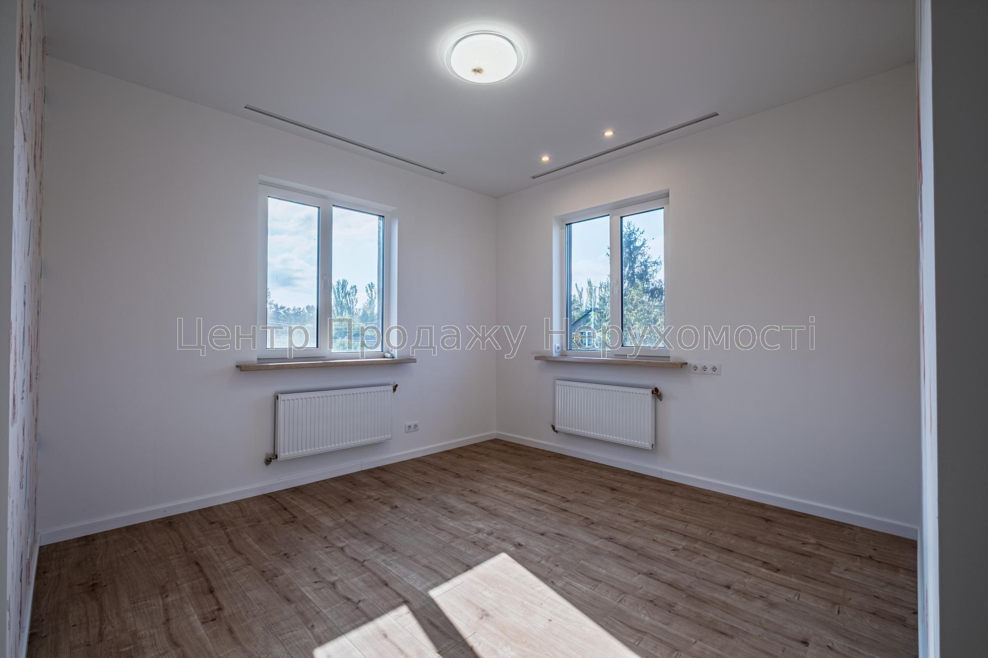 Фото Продам Будинок, який працює без світла40