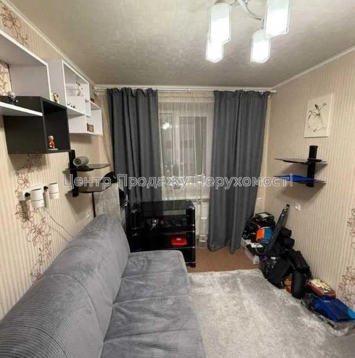 Фото Продам 2к квартиру м. Наукова Q81