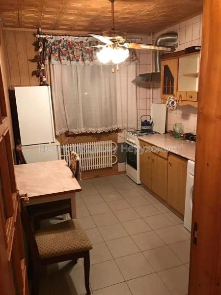 Продам 2-кімнатну квартиру