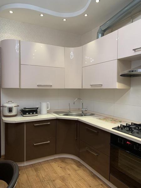 Продам 2-кімнатну квартиру