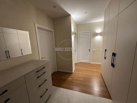 Сдам 3-комнатную квартиру, ЖК Парковые озера
