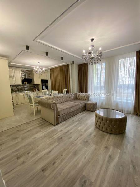 Продам 3-кімнатну квартиру, ЖК&nbsp;Нивки&nbsp;Парк