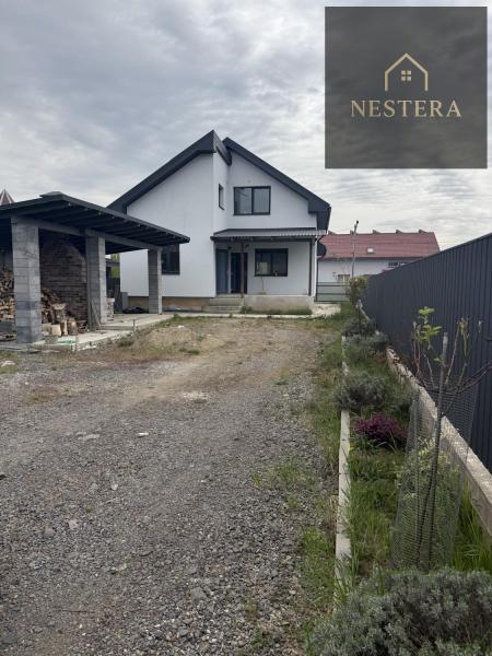 Продам 2-поверховий будинок