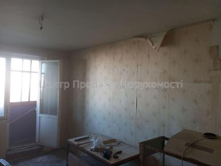 Продам 2-комнатную квартиру