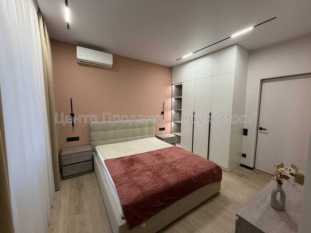 Фото Продається 1к квартира в ЖК 