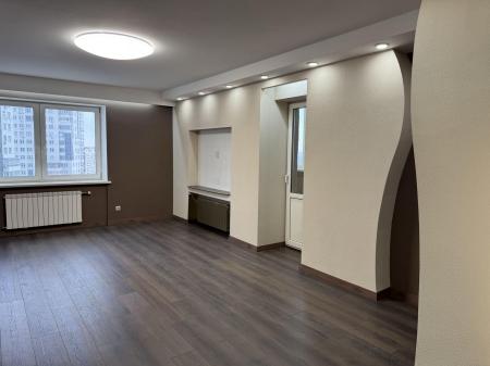 Продам 2-кімнатну квартиру, ЖК «Діадема»