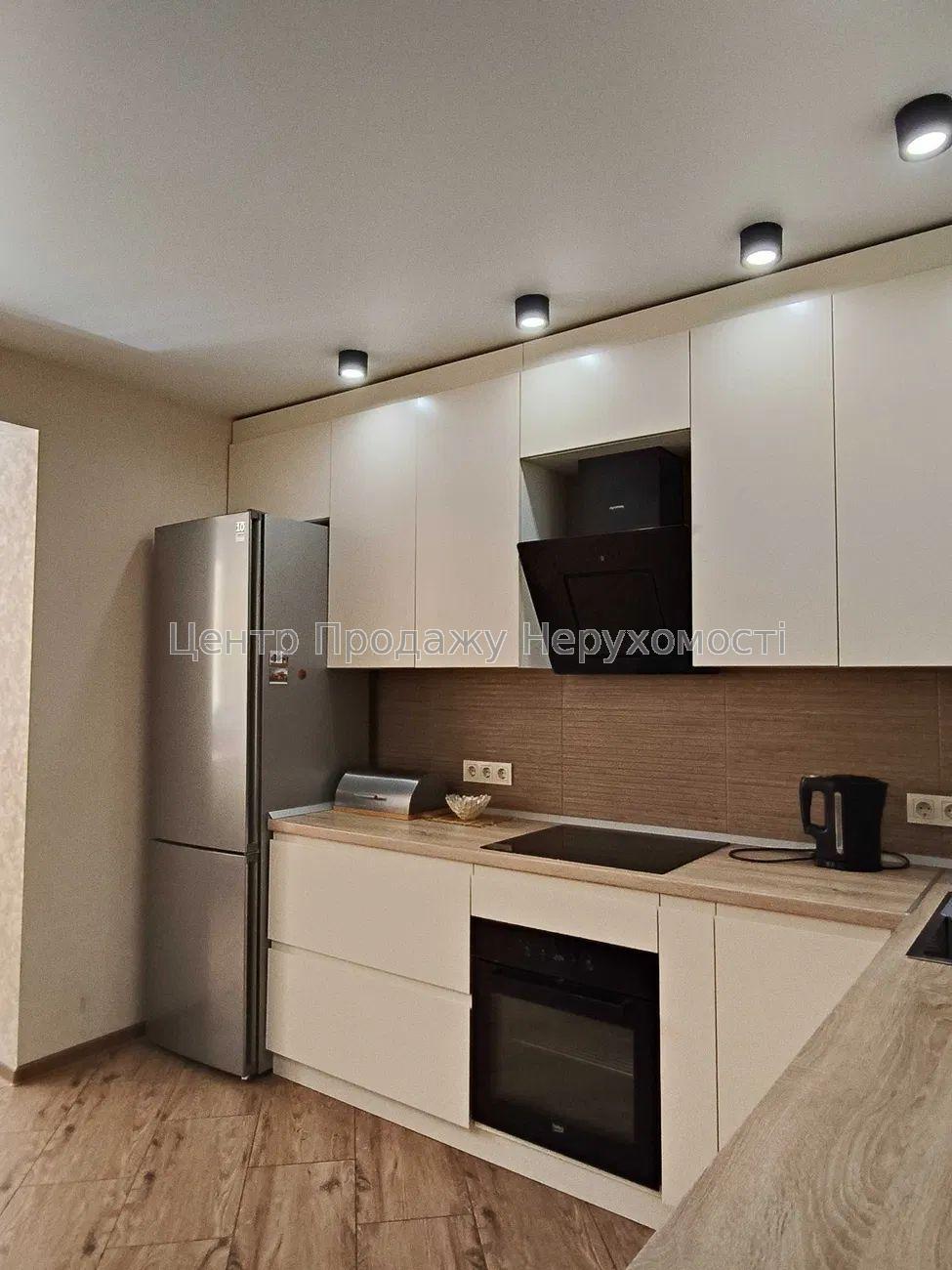 Фото Продається 2 кімнатна квартира в Харкові. Салтівка2