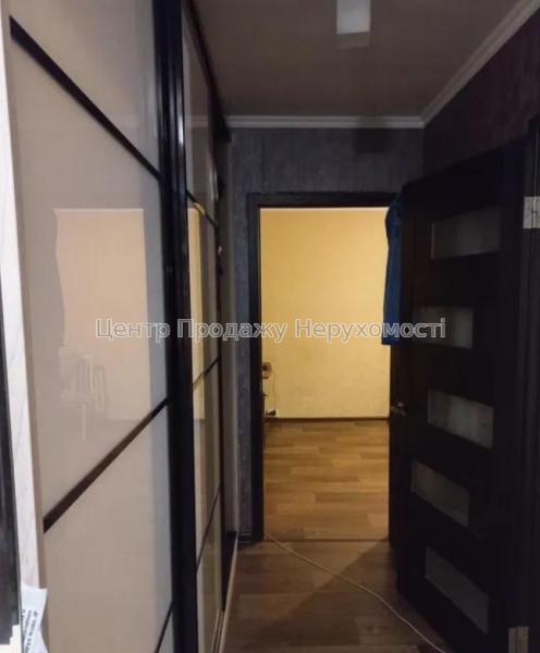 Продам 2-кімнатну квартиру