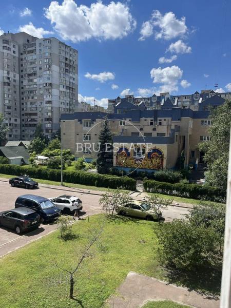 Продам 3-кімнатну квартиру