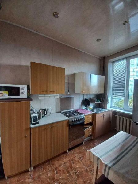 Продам 2-кімнатну квартиру