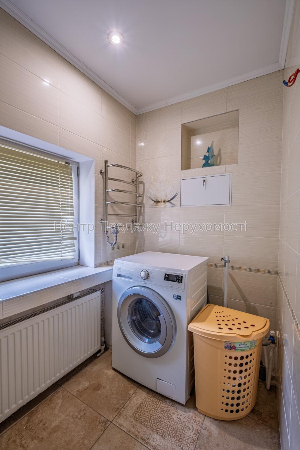 Фото Продам Будинок, який працює без світла33