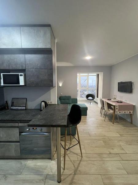 Продам 3-кімнатну квартиру в новобудові, ЖК «Щасливий»