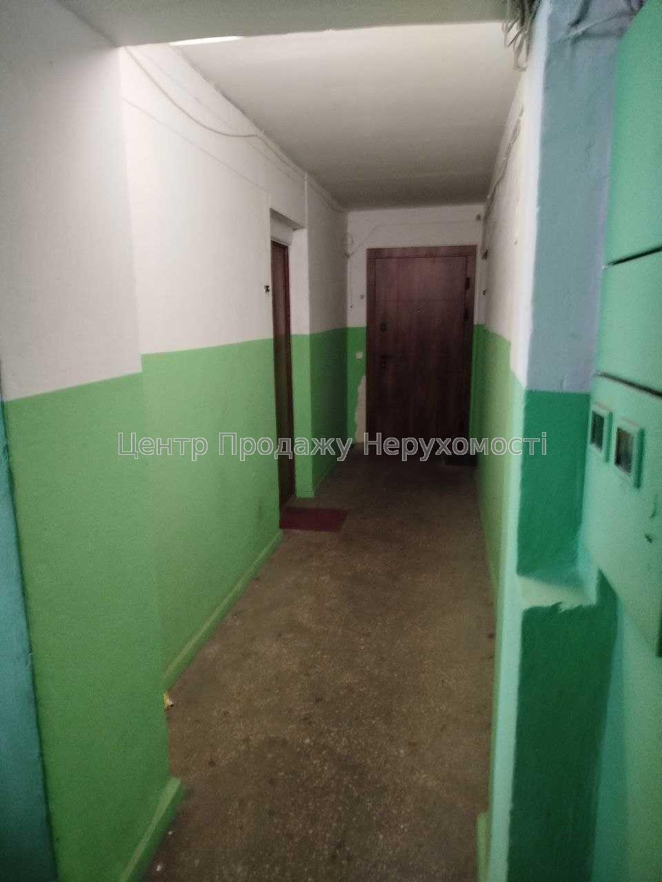 Фото Продаж квартири на Лук