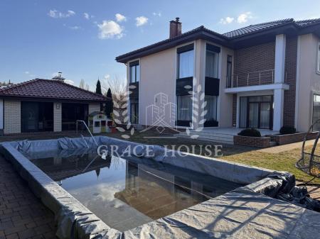 Сдам 2-этажный дом