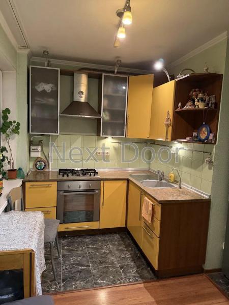 Продам 3-кімнатну квартиру
