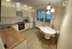 Продам 1-кімнатну квартиру, 43 м², капітальний ремонт