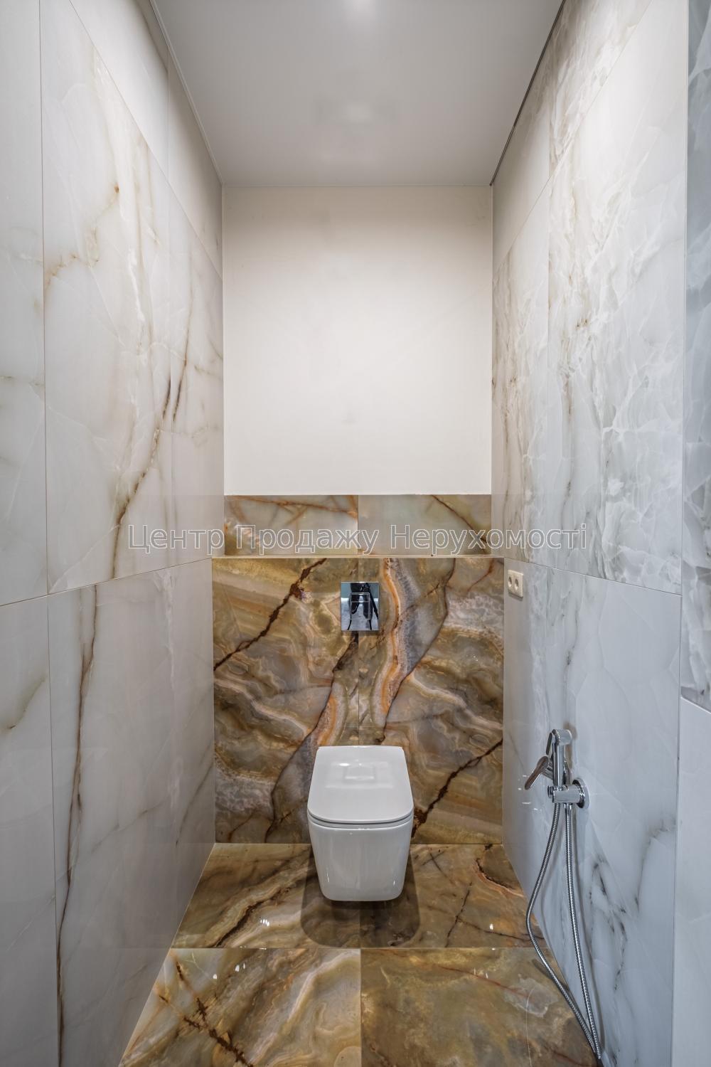 Фото Продам Будинок, який працює без світла49