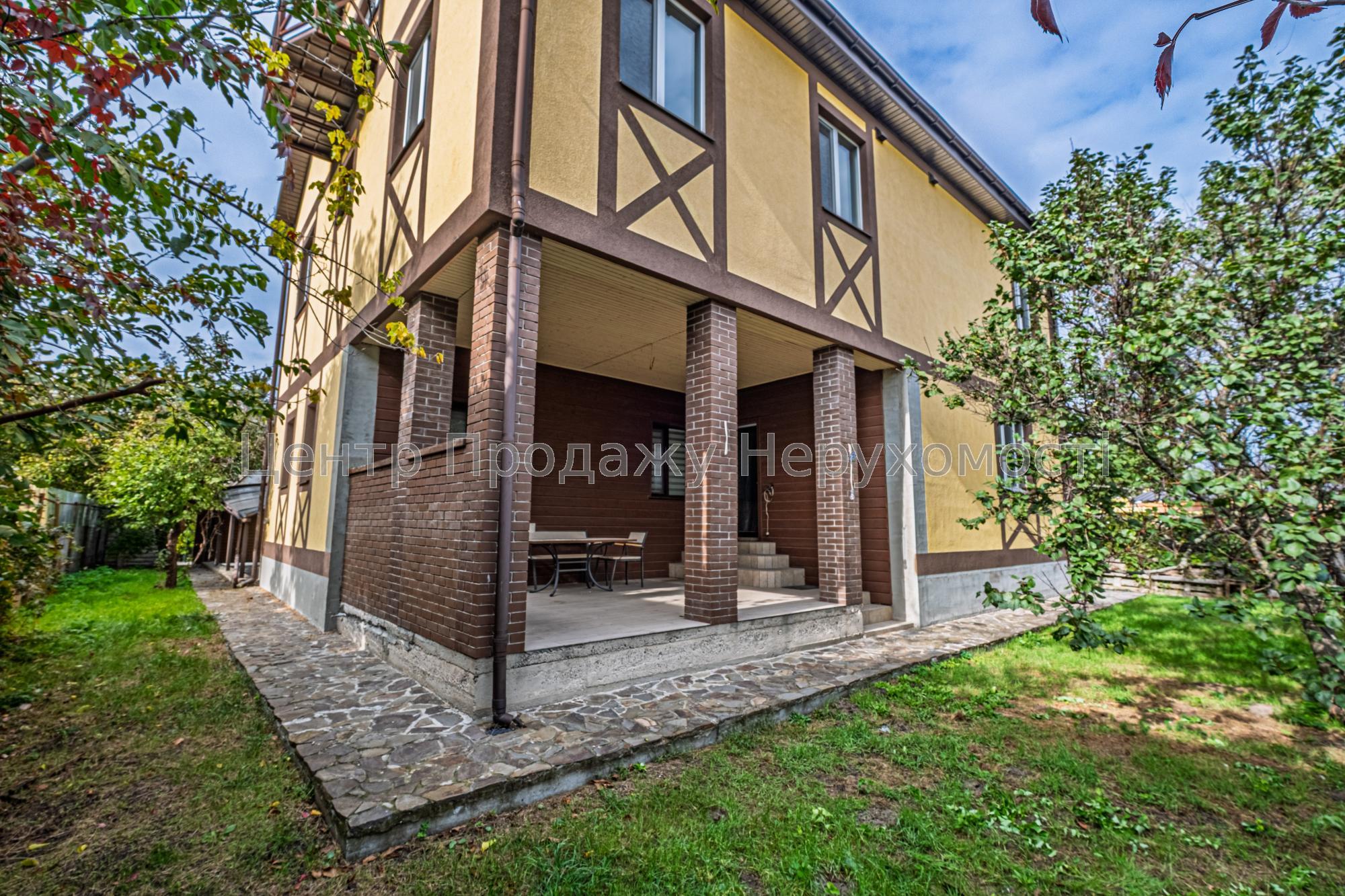 Фото Продам Будинок, який працює без світла3