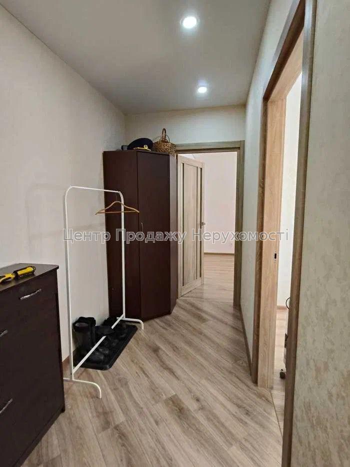 Фото Продається 2 кімнатна квартира в Харкові. Салтівка10