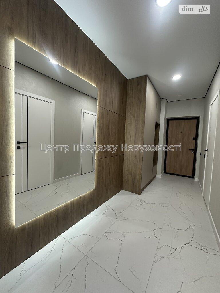 Фото Продаж квартири4