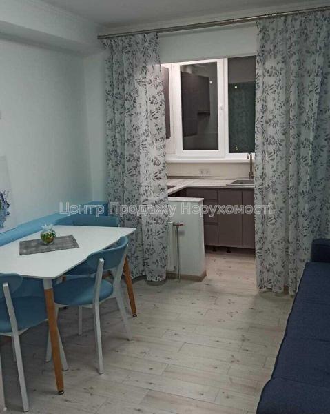 Продам 2-кімнатну квартиру, ЖК&nbsp;Амурський