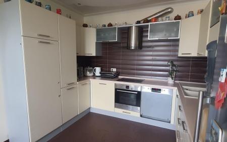 Продам 3-кімнатну квартиру