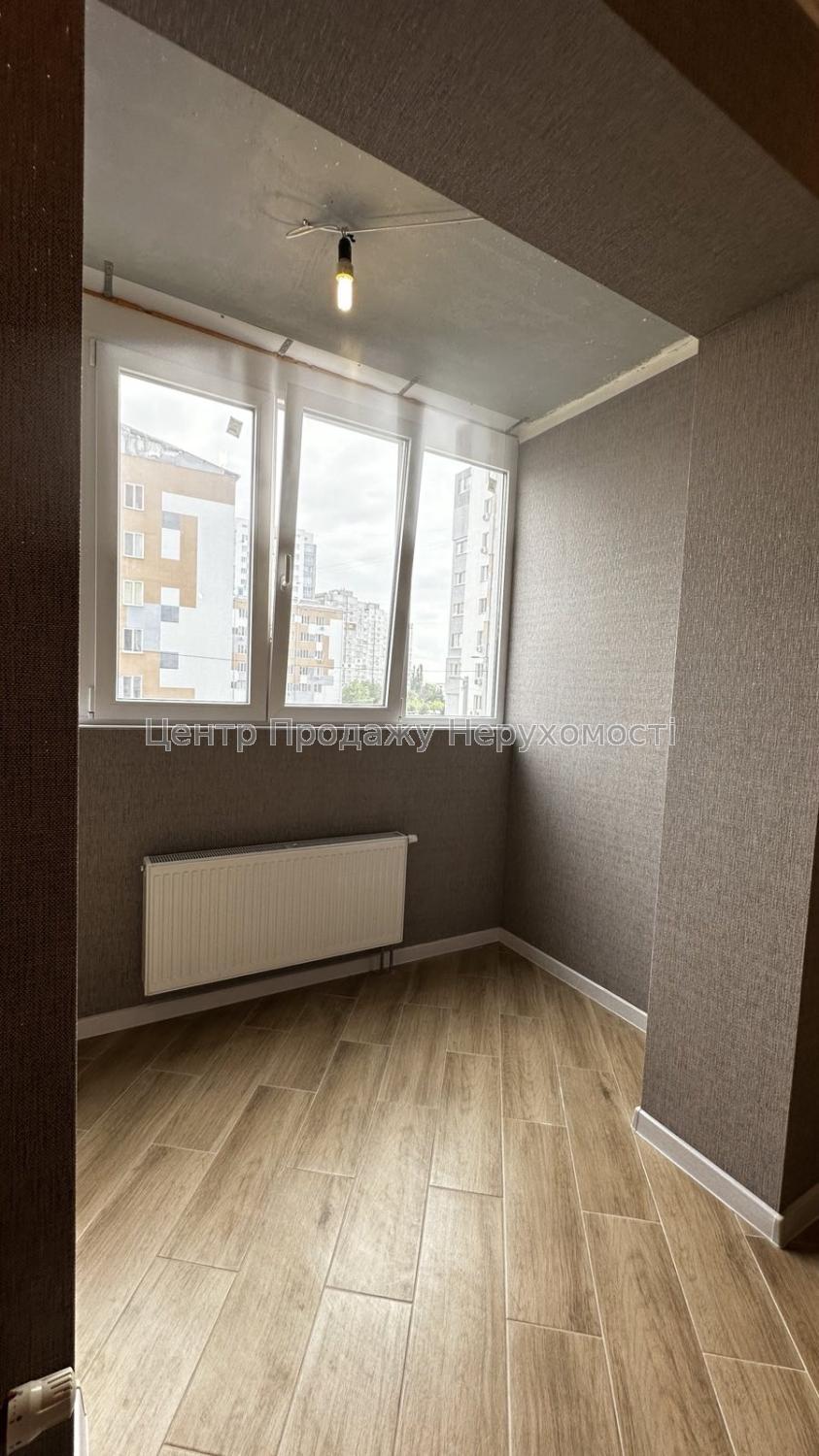 Фото Продаж 1-к квартири-судії. ЖК 