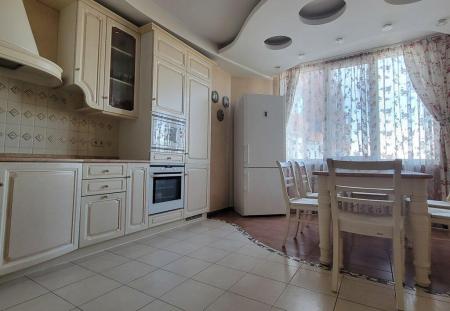 Продам 2-комнатную квартиру