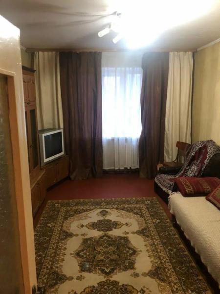 Продам 3-кімнатну квартиру